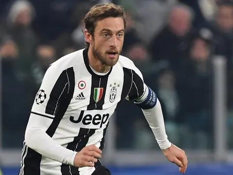 Nước Anh dậy sóng vì "Hoàng tử nhỏ thành Turin"