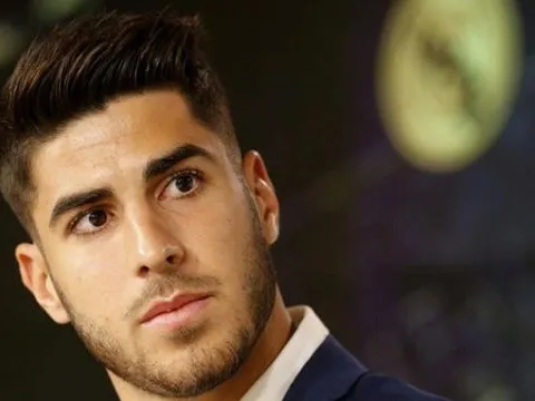 Ở tuổi 20, Asensio 'truất ngôi' đàn anh siêu sao trong lòng NHM Real Madrid