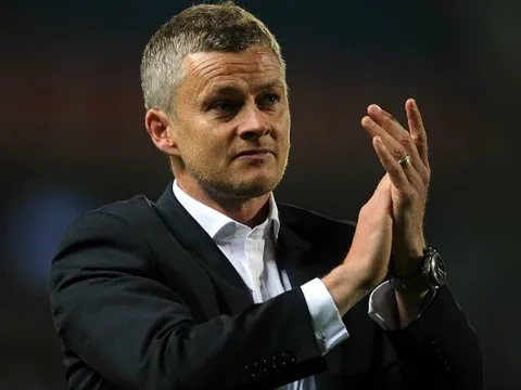 Ole Gunnar Solskjaer hé lộ kế hoạch dùng Paul Pogba