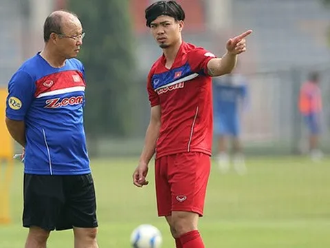 “Ông mai” Park Hang-seo và hai chàng trai may mắn