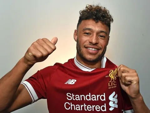 Oxlade-Chamberlain: "Tôi sẽ đạt tới đẳng cấp khác ở Liverpool"