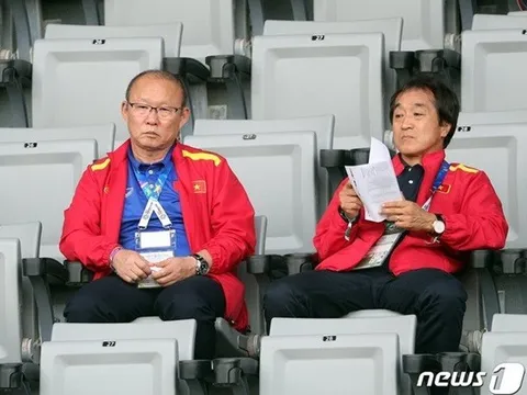 Asian Cup 2019: HLV Park Hang-seo đã làm gì khi Hàn Quốc thua Qatar?