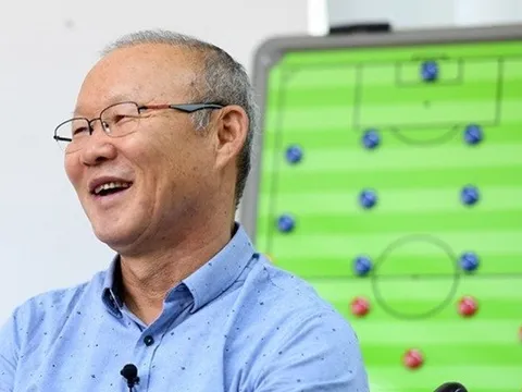 HLV Park Hang-seo: ‘Tôi chưa xứng đáng với cách gọi người hùng’