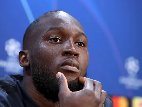Bị chê chạm bóng vụng về, Lukaku nói lời gượng gạo
