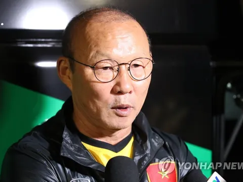 Thầy Park trả lời báo Hàn: "Việt Nam chỉ mạnh ở Đông Nam Á"