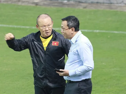 HLV Park Hang-seo quan ngại về tương lai bóng đá Việt Nam