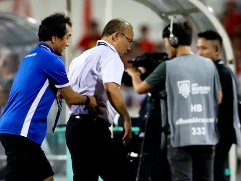 Trợ lý Lee Young-jin: Cánh tay phải đắc lực của ông Park Hang-seo