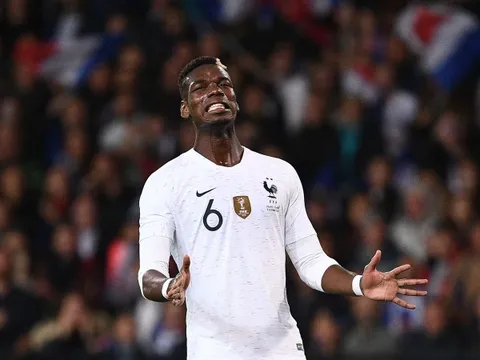 Paul Pogba buông lời bóng gió về chiếc băng đội trưởng tại Man Utd