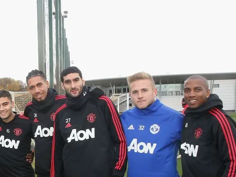 Paul Woolston: Gương mặt lạ trên sân tập của Man Utd là ai?