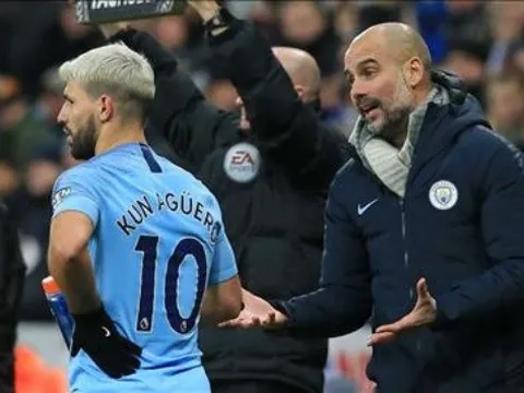Pep phản ứng SỐC với trợ lý dù đội nhà đang dẫn 3-1