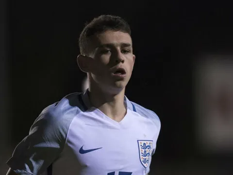 Pep sung sướng vì Man City có nhiều sao trẻ tài năng