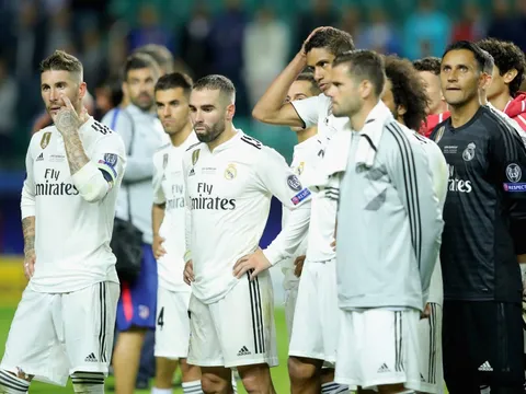 Perez bất đồng Lopetegui: Chỉ Real Madrid lãnh đủ