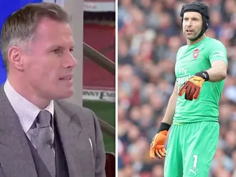 "Petr Cech lấy lại phong độ như thời ở Chelsea vì 1 người"