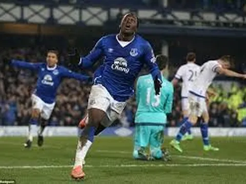 Pha solo ghi bàn tuyệt đẹp của Lukaku vào lưới Chelsea