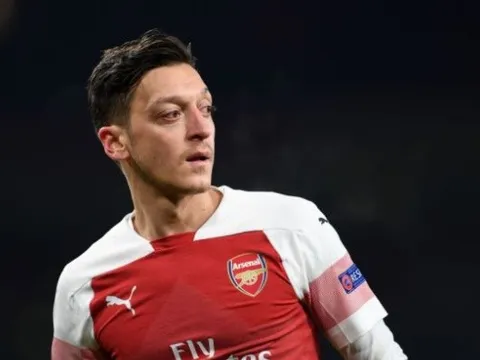 Phá vỡ im lặng, Ozil lên tiếng sau trận Arsenal 4-1 Fulham