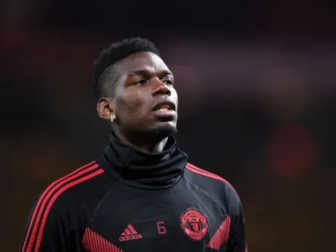 Phản ứng bất thường của Pogba sau khi bị Mourinho mắng là 'virus'