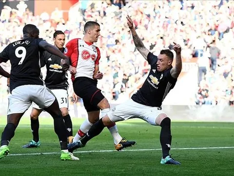 Phil Jones chỉ ra 3 yếu tố giúp MU vượt qua Southampton