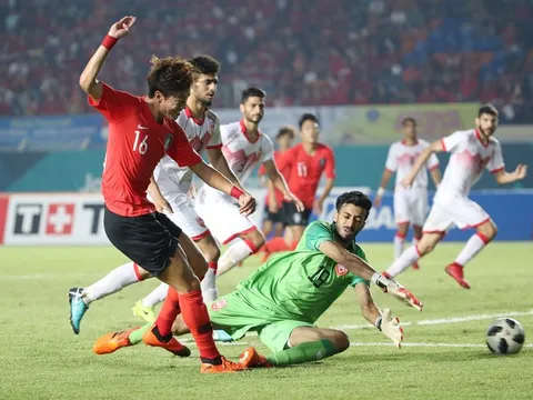 Phô diễn sức mạnh, U23 Hàn Quốc "đánh tennis" với Bahrain