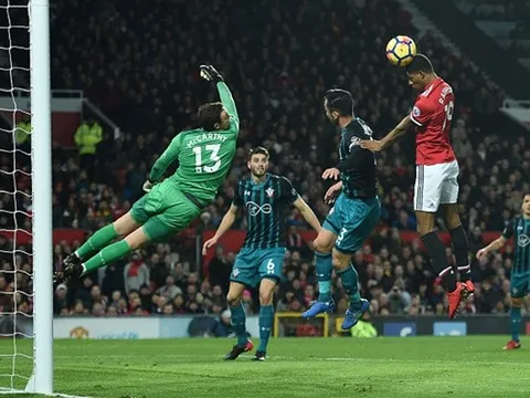 Phong độ lao dốc, Man Utd hòa trận thứ ba liên tiếp