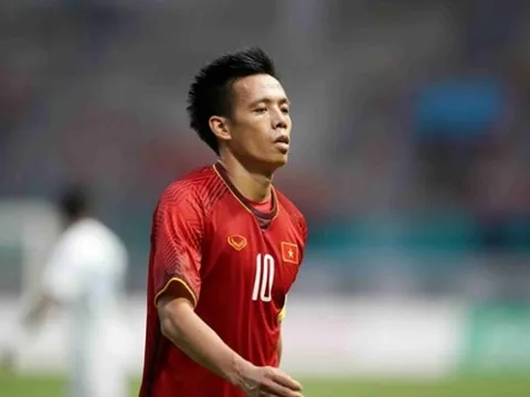 Chuyên gia Việt: "Văn Quyết không có một giá trị gì cả"