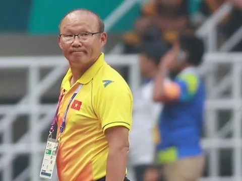 Điểm tin bóng đá Việt Nam tối 4/9: Thầy Park nói gì về việc ký hợp đồng với VFF?