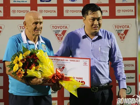 Phù thuỷ Ljubo Petrovic nói gì về khả năng dẫn dắt ĐT Việt Nam ?