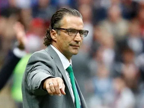 HLV Saudi Arabia từ chức sau khi bị loại khỏi Asian Cup