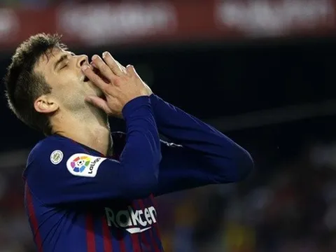 Pique bị chỉ trích dữ dội sau trận hòa của Barca