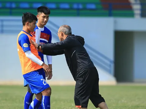 HLV Park Hang Seo đau đầu bởi khoảng cách về trình độ ở U23 Việt Nam