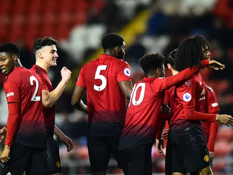 McTominay lập công, Man Utd đánh bại PSG để vào tứ kết