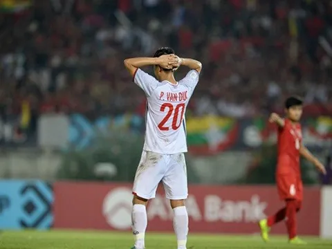 'Quang Hải và Xuân Trường không biết phòng ngự'