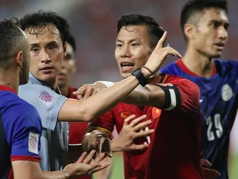Fox Sports: 'Việt Nam vẫn cần một thủ lĩnh nơi hàng phòng ngự'