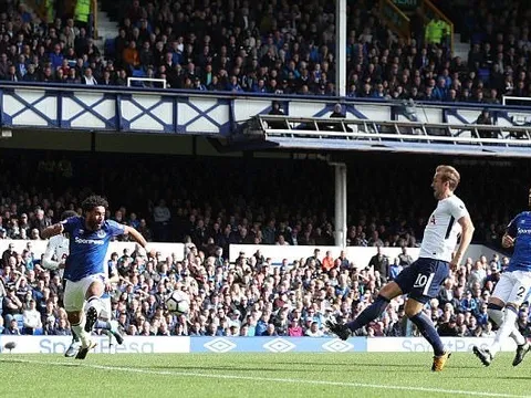 Pochettino: Harry Kane có thể xuất sắc hơn cả Batistuta