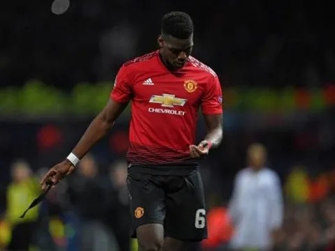 Pogba, anh đã làm gì khi đội nhà gặp khó?