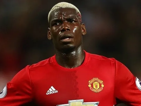 Pogba và những pha bóng đen đủi