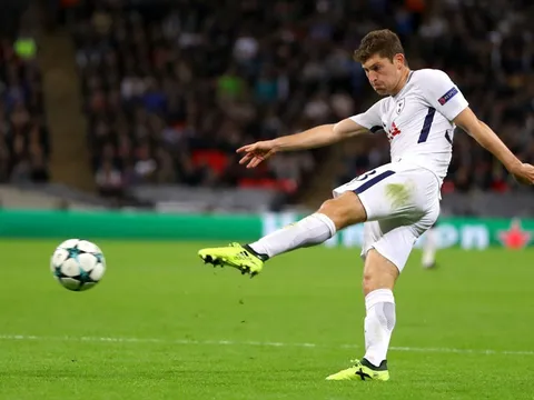 Những ngôi sao phòng thủ cánh trái hàng đầu Premier League