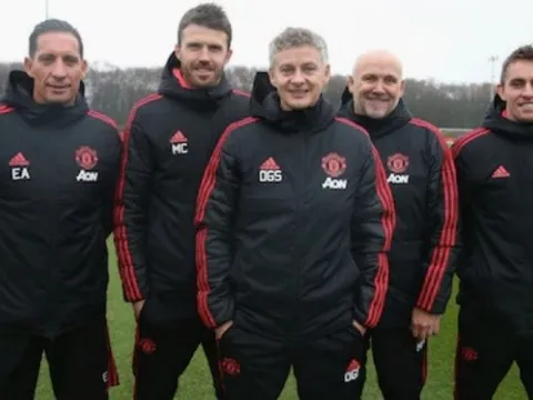 Ban huấn luyện mới toanh của Man Utd đã ghi dấu ấn như thế nào?