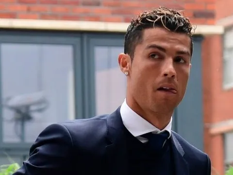 Xong! Ronaldo trả số tiền kỷ lục, chấp nhận án tù 24 tháng