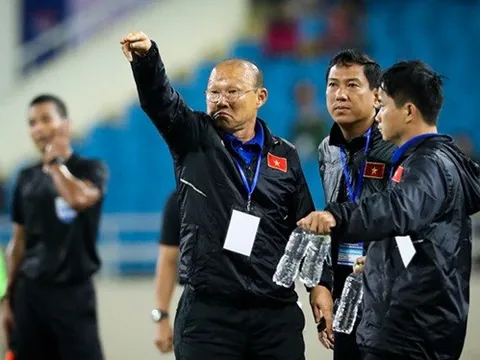 Phóng viên Hàn Quốc bất ngờ với tin HLV Park được 5 đội K.League để ý