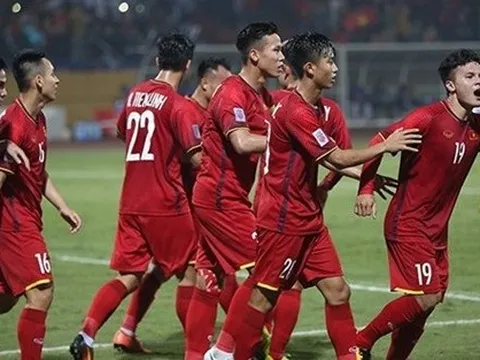 Tuyển Việt Nam đấu Philippines: Bỏ tư tưởng cầu hòa, ắt thắng!