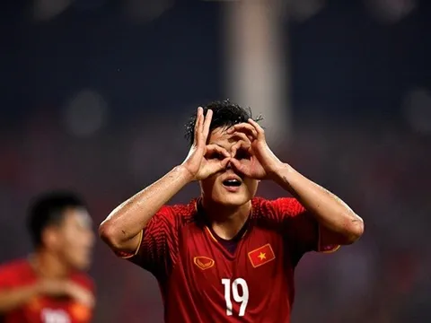 Cực nóng! Quang Hải tranh giải thưởng Cầu thủ hay nhất châu Á 2018 cùng Son Heung-min