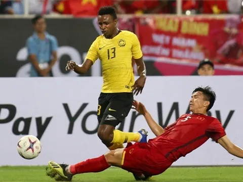 "Quái vật" Malaysia: "Tôi rất háo hức được tái đấu Văn Hậu"