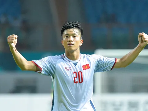 BLV Quang Huy: ‘Văn Đức, Hùng Dũng xứng đáng được đá chính'