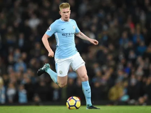 Quên đi Ozil, De Bruyne mới là Vua kiến tạo