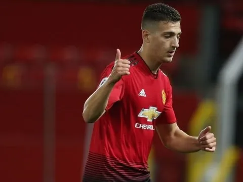 Ra mắt "như mơ", tân binh Man Utd gửi thông điệp MẠNH MẼ đến Mourinho