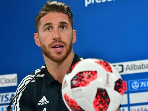 Ramos lên tiếng về việc Mourinho trở lại Real