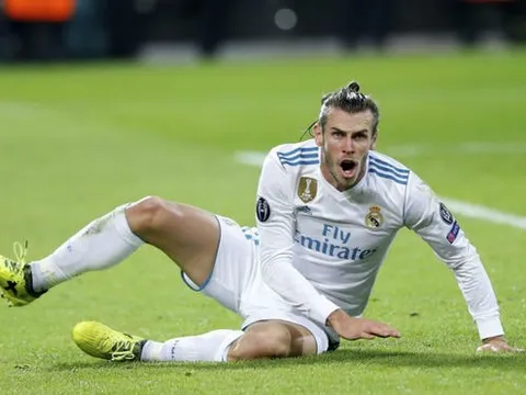 Real Madrid cần trở lại thói quen 'đốt tiền'