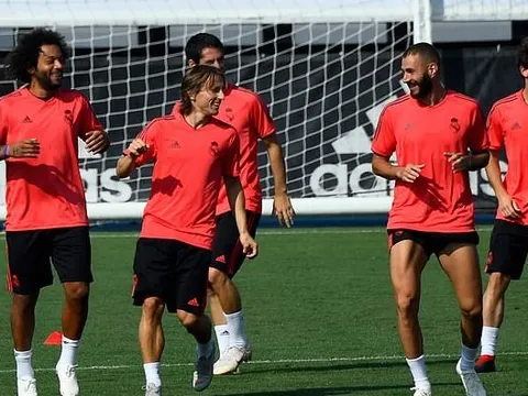 Real Madrid chuẩn bị đấu AS Roma: "Đáng sợ hơn khi không có Ronaldo"