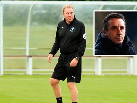 "Khẩu chiến" không hồi kết: Redknapp tiếp tục phản pháo Neville