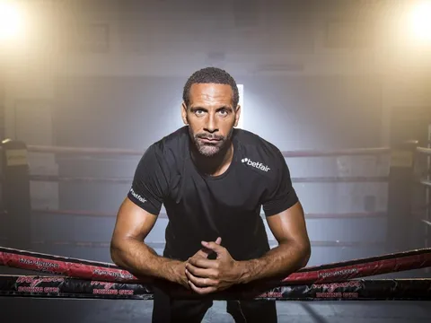 Rio Ferdinand: Đấm bốc, 'đấm' đi những thăng trầm của đời cầu thủ
